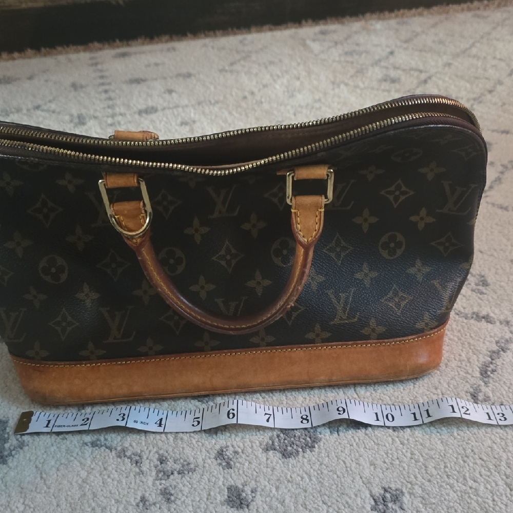 Louis Vuitton Black and Brown Monogram Bag - Picture 3 of 9